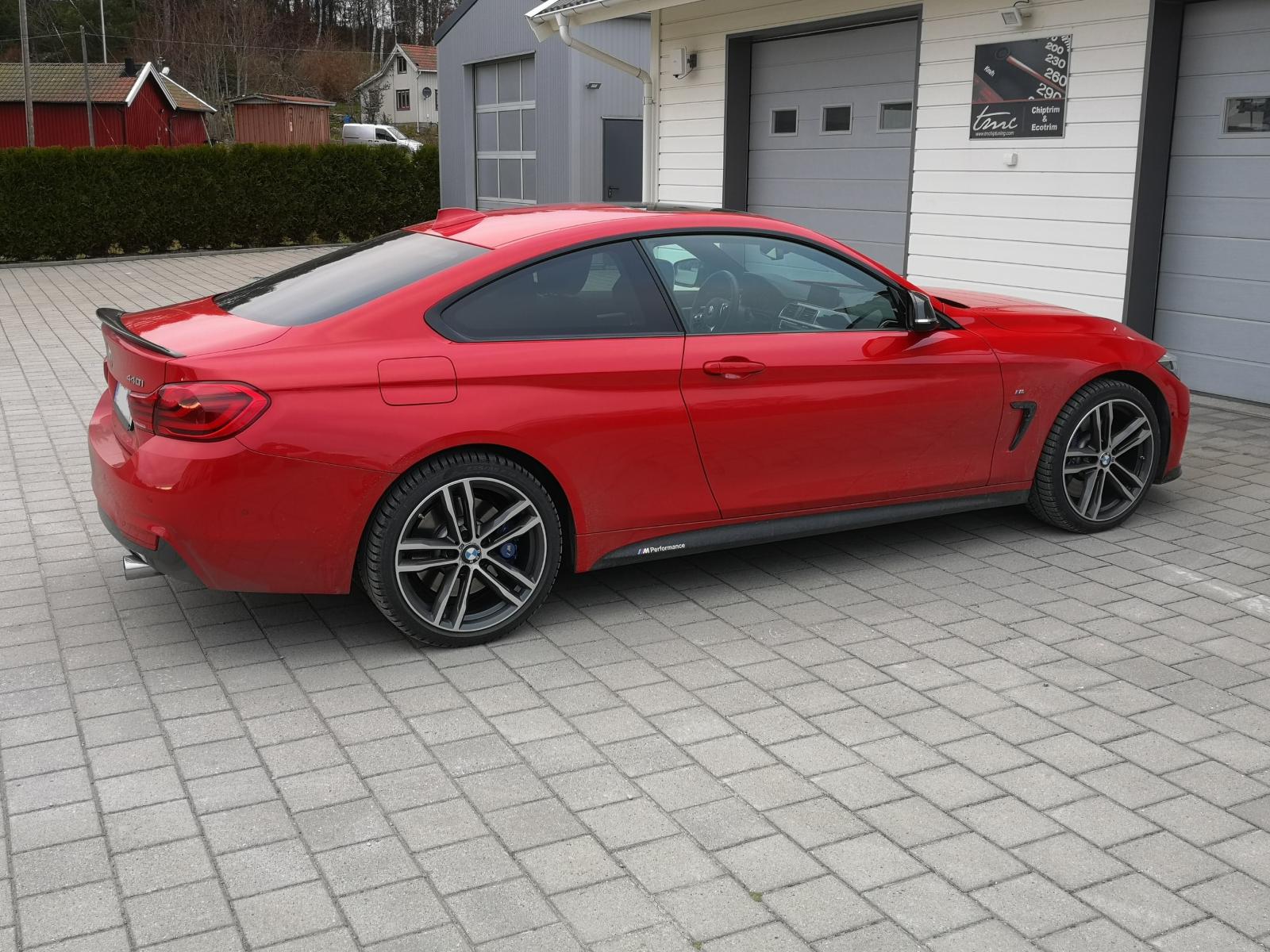 Read more about the article BMW 440i – 326HP + 94HP / 120NM