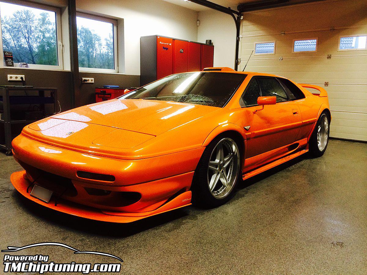 Läs mer om artikeln Lotus Esprit V8 Biturbo
