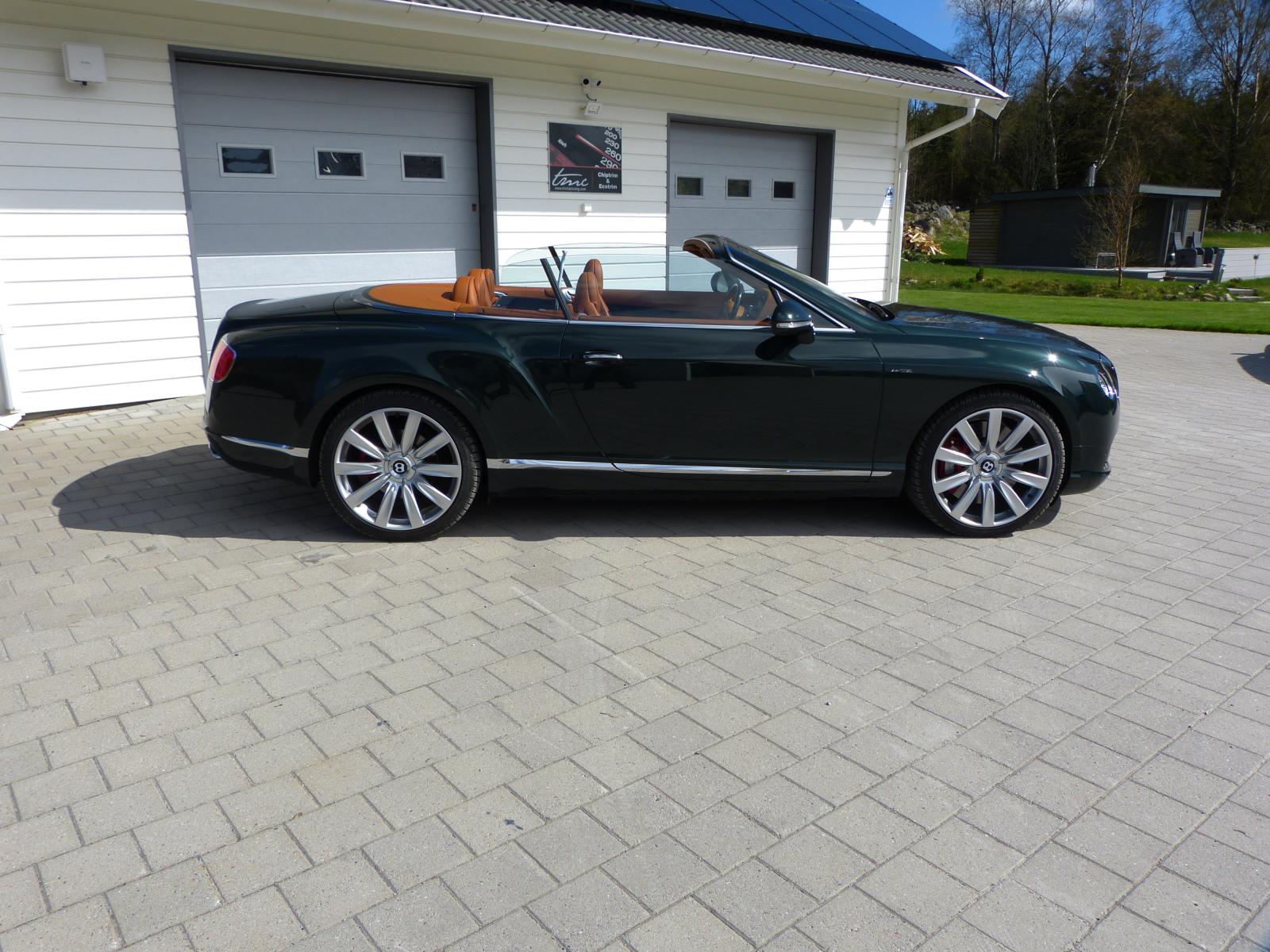Läs mer om artikeln Bentley Continental GTC 6.0 W12 Biturbo + 105 HP / 200 NM