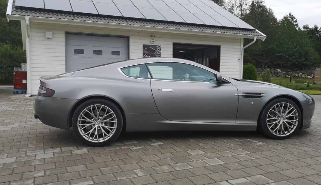 Read more about the article Aston Martin DB9 + 27 HP / 30 NM
