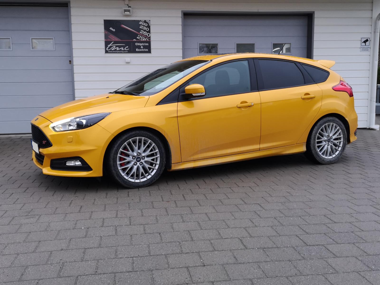 Mehr über den Artikel erfahren Ford Focus ST – 2,0 TDCI with 185 HP / 400 NM + 30 HP / 60 NM