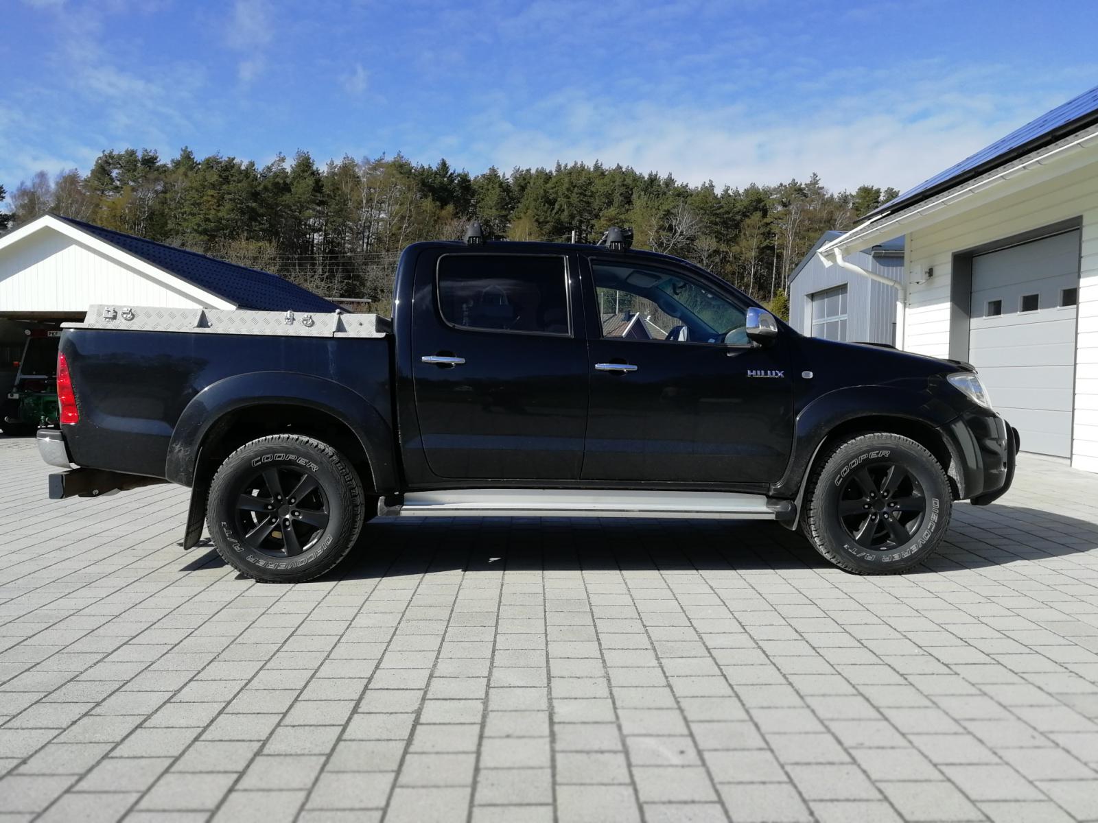 Read more about the article Toyota Hilux 3.0 D4D + 40 HP / 100 NM